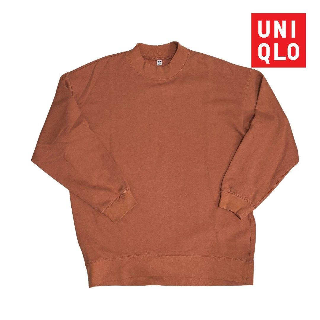 Uniqlo Mock Neck Sweatshirt (Warm Brown) (Category: Coats, Jackets and Outerwear) located in Mandaluyong City. Submitted by endal (Listing ID 1400966103, Image 1). Description: A timeless piece with a refined, cozy feel. This Uniqlo mock neck sweatshirt combines clean design and everyday comfort, perfect for layering or wearing on its own. Color: Warm Brown Size: Medium Material: Cotton-Polyester Blend Made in: Vietnam Design Details: Ribbed neck