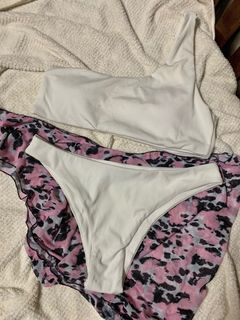 (Category: ) located in . Submitted by cheesecake0401 (Listing ID 1400954356, Image 1). Description: .