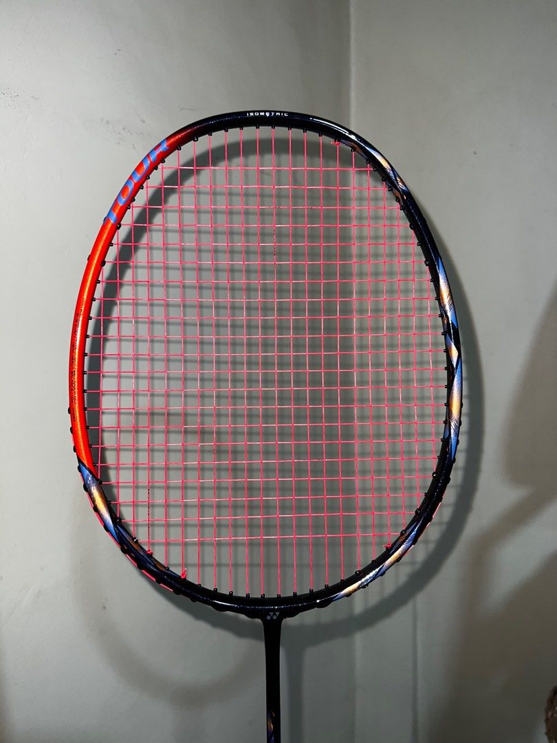 Victor Racket Raptor Yonex Astrox 77 Tour & Victor Thruster Raptor, Sports Equipment, Sports ...
