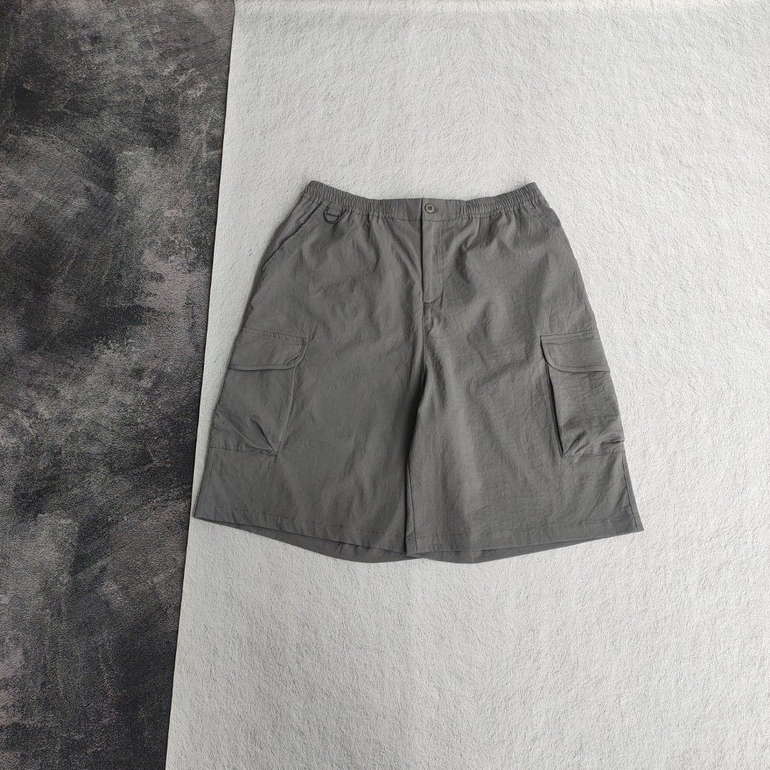 Zara short cargo pants japan, Fesyen Pria, Pakaian Bawahan di