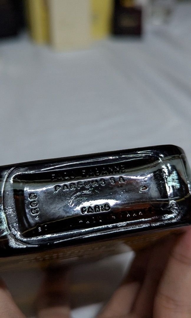 1st formulation Paco Rabanne pour homme (Category: Fragrance & Deodorants) located in Marikina City. Submitted by bettercallson (Listing ID 1401055257, Image 3). Description: First formulation Paco Rabanne pour homme This bottle features the metal PR logo, a sign of the earliest release of this bottle. The scent runs deeper, darker, and more mossy, with that rich herbal-fougere tone you only get from the first batches. 120ml splash -- bottle only