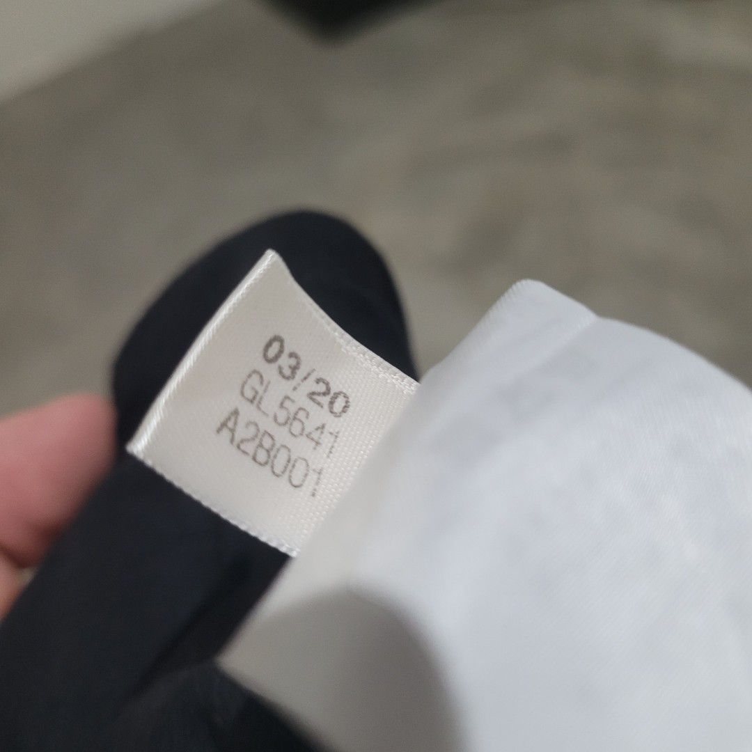 Adidas China Spellout Tee (Category: Tshirts & Polo Shirts ) located in Quezon City. Submitted by eivan____orong (Listing ID 1401111708, Image 3). Description: Adidas "CHINA" spellout Tee (28L x 22W) Fits Large Good Condition 8/10 color rate .