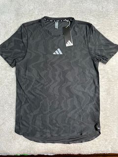 (Category: ) located in . Submitted by albay.hype.shop (Listing ID 1401029135, Image 1). Description: .