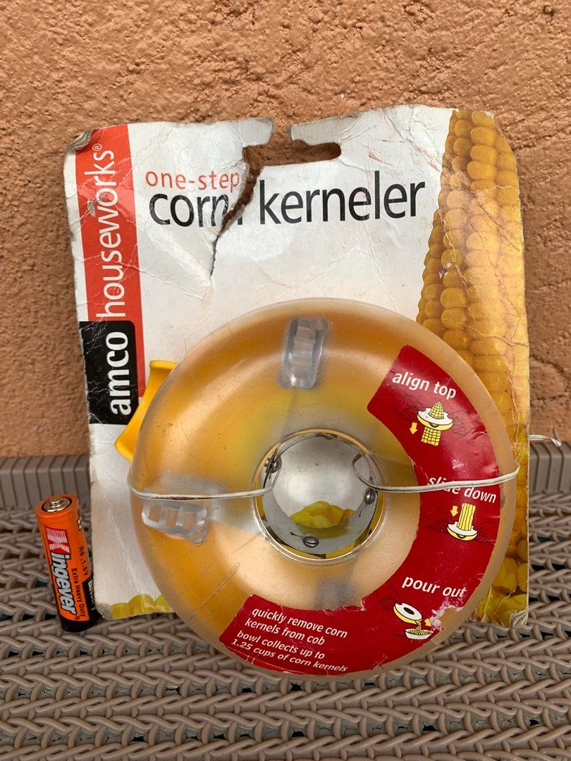 Corn Kerneler (Category: Other Kitchenware & Tableware) located in Manila. Submitted by macks_toys (Listing ID 1401163576, Image 1). Description: 📌 You may send DM for your inquiries. ✨ KINDLY CHECK EACH DETAILS✨ 🔳 From Japan/UK Surplus items 🔳 New but tag is tampered 🔳 Manage your expectations since it’s preloved and from Surplus Items 🔳 WYSIWYG ✨ Thank you! ✨ .
