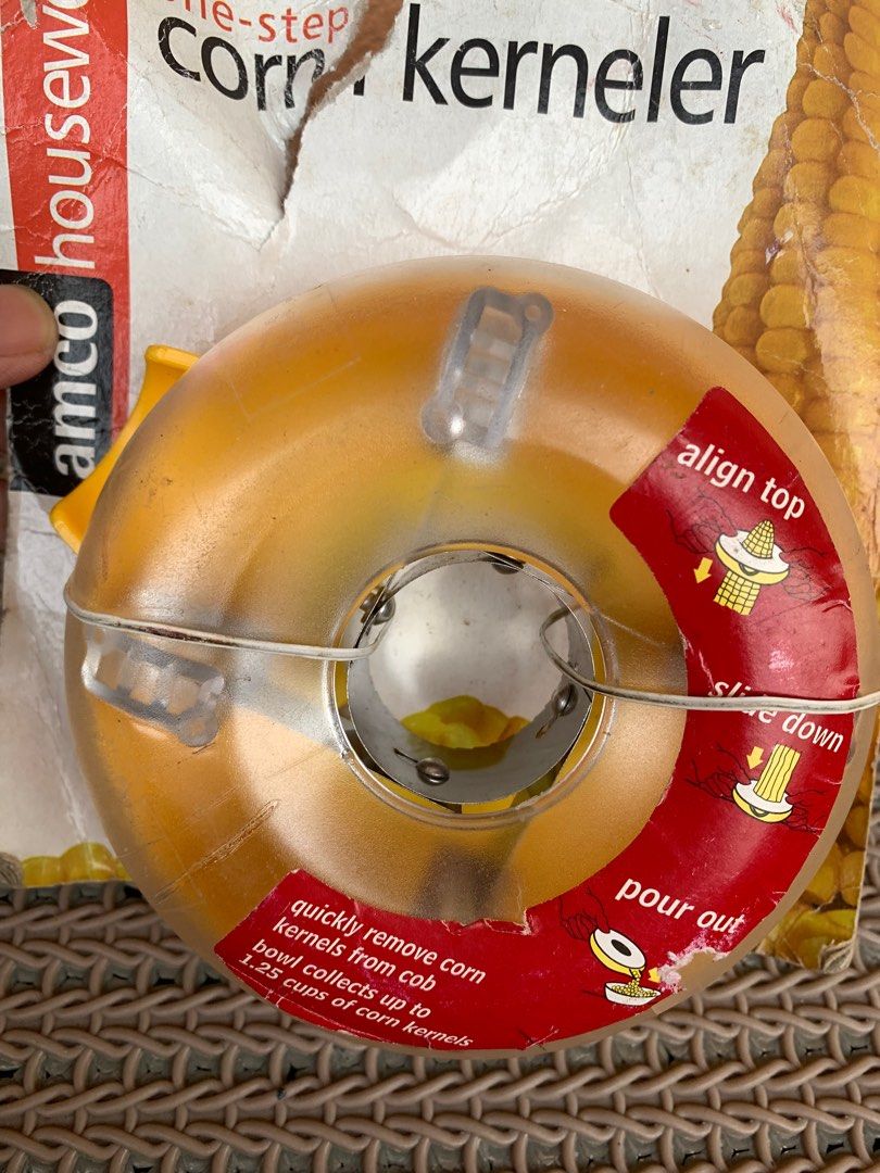 Corn Kerneler (Category: Other Kitchenware & Tableware) located in Manila. Submitted by macks_toys (Listing ID 1401163576, Image 2). Description: 📌 You may send DM for your inquiries. ✨ KINDLY CHECK EACH DETAILS✨ 🔳 From Japan/UK Surplus items 🔳 New but tag is tampered 🔳 Manage your expectations since it’s preloved and from Surplus Items 🔳 WYSIWYG ✨ Thank you! ✨ .