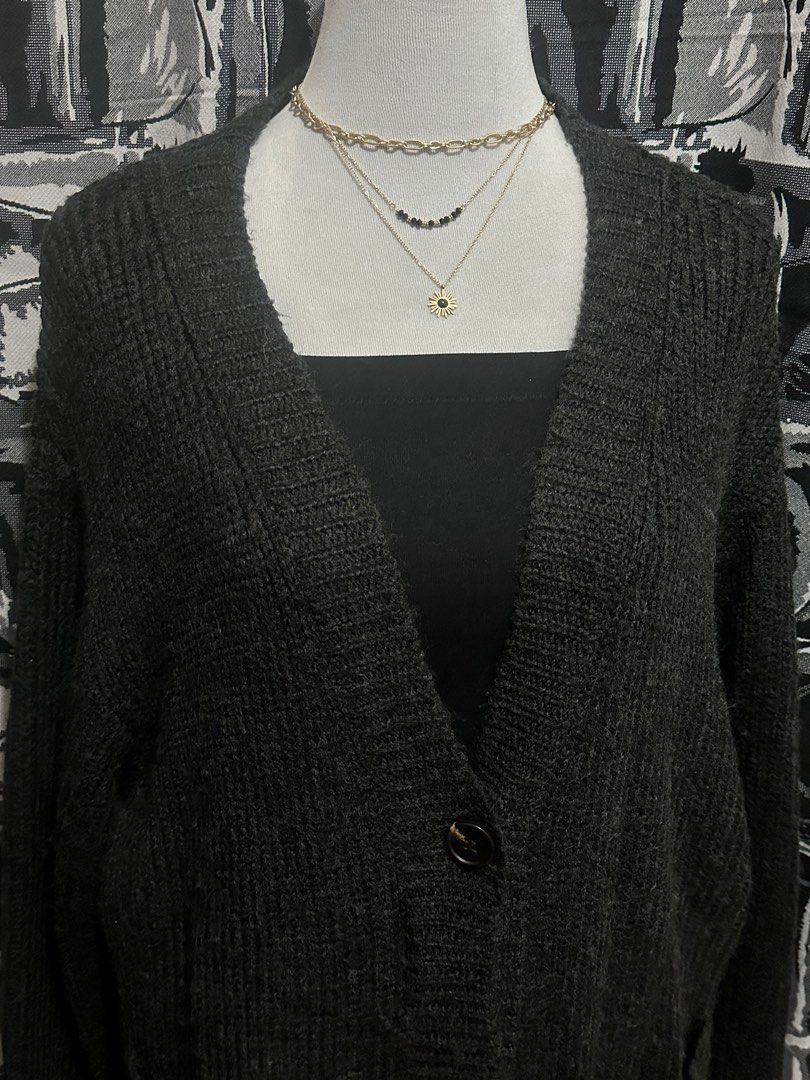 Dark Gray Cardigan (Category: Coats, Jackets and Outerwear) located in Antipolo. Submitted by declutteringsizzy (Listing ID 1401136743, Image 3). Description: 🧥 Chunky 🧥 Fluffy soft fabric 🧥 knitted cardigan 🧥 Button down 🧥all buttons and pockets are working 🧥 Width = 25in” 🧥 Length = 30in”.