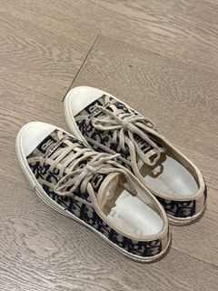 （分類：）位於 。 由 kushiemir 提交（商品編號 1401104585，圖片 1）。簡介： 。