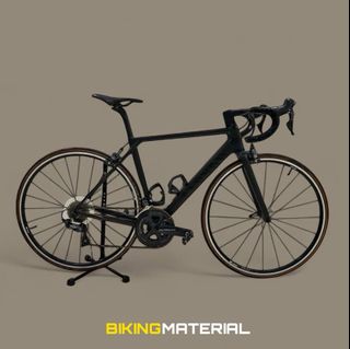 (Category: ) located in . Submitted by bikingmaterial (Listing ID 1400978024, Image 1). Description: .