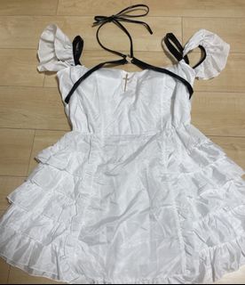 (Category: ) located in . Submitted by arksrph (Listing ID 1401098263, Image 1). Description: .