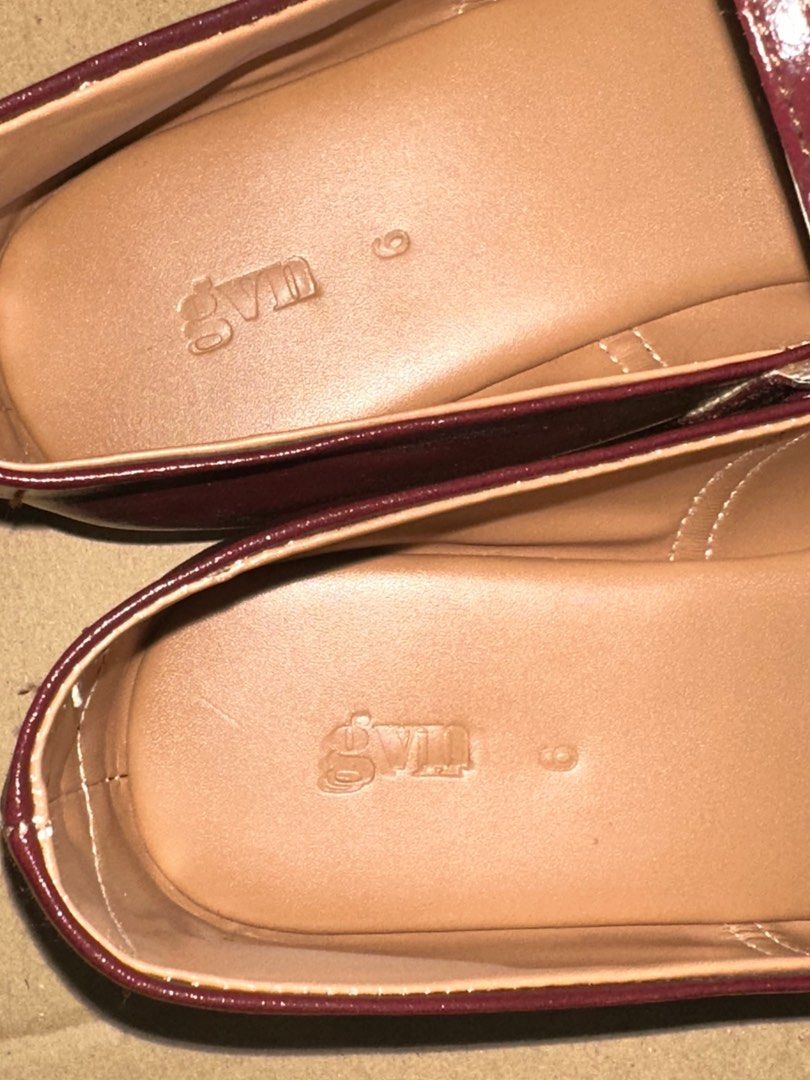 GVN Mary Jane Flats - Size 9 (Category: Flats & Sandals) located in Makati City. Submitted by bcl.preloved (Listing ID 1400985811, Image 2). Description: Brand: GVN Color: Burgundy / Oxblood Size: 9 Used only once. Great condition! Mode of payment: BDO, BPI, UnionBank, Gcash Mode of delivery: Grab or Lalamove from Makati, GoGo Express if outside Metro Manila (shipping fee c/o buyer).