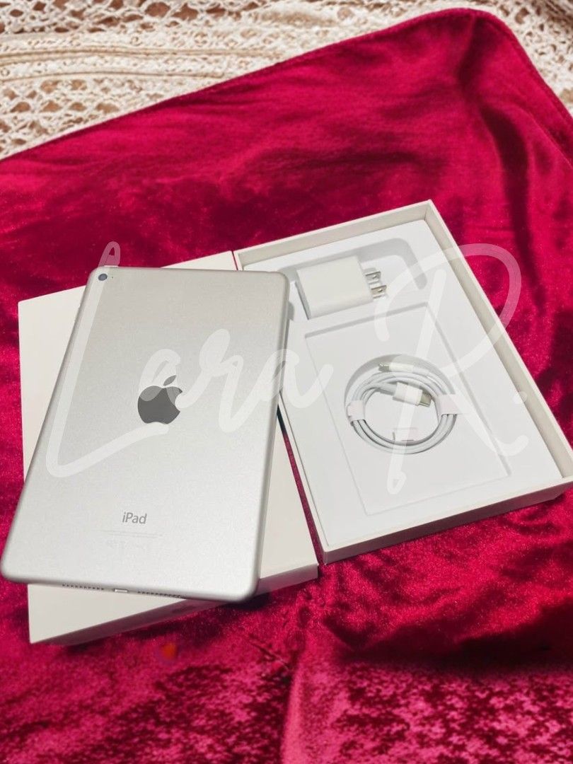 iPad Mini 4 Wifi (Category: iPad) located in Cainta. Submitted by lara_r. (Listing ID 1401021656, Image 2). Description: 📱 iPad Mini 4 (WiFi Only) Slim, smooth, and super handy! 💥 ✅ 32GB / 64GB / 128GB available ✅ All original | Updated iPadOS ✅ 95%+ battery health | Fully working ✅ Perfect for school, Netflix & online use 📦 Unit only (Add box & charger +₱400) 🚚 COD / Pick-up available 💯 Legit & Trusted Supplier 💬 Message now — mabilis maub