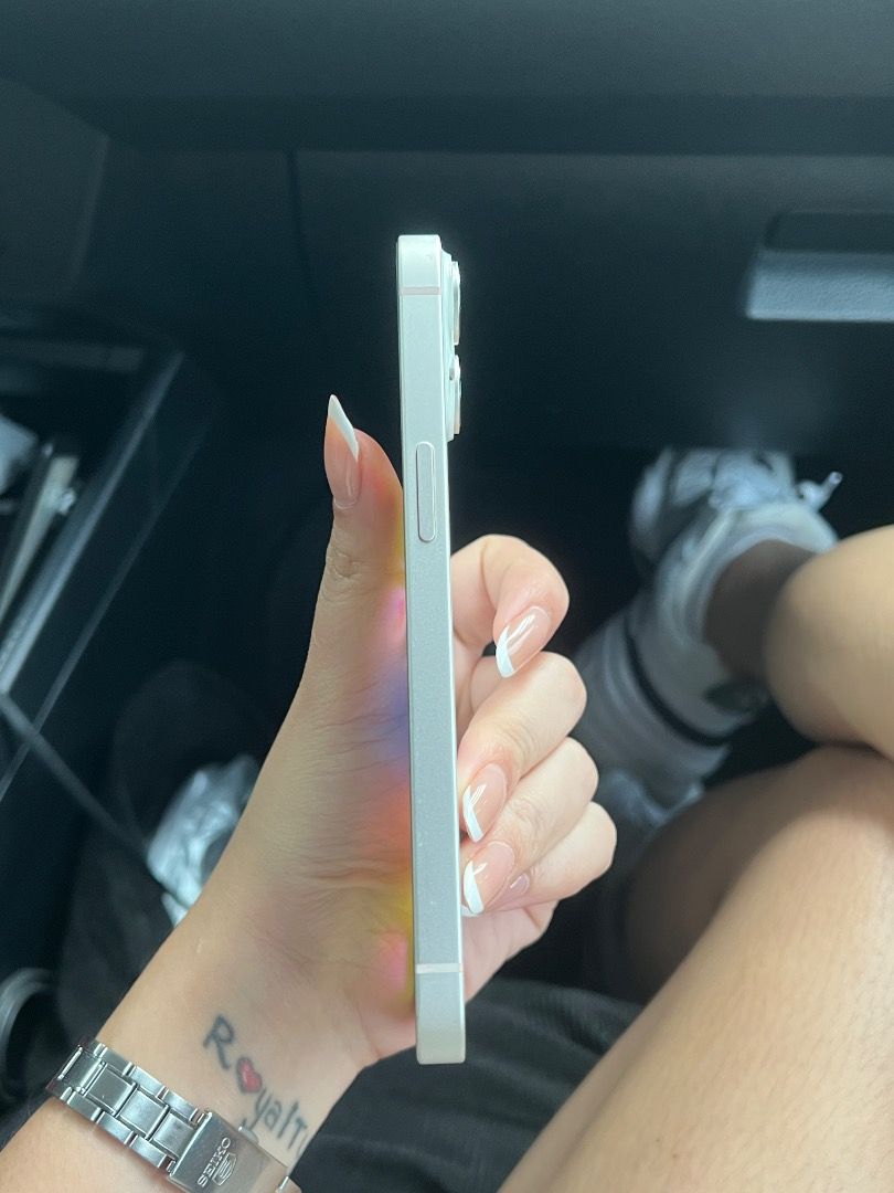 Iphone 14 128gb (Category: iPhone 14 Series) located in Manila. Submitted by jolee11 (Listing ID 1401060216, Image 3). Description: For Sale Iphone 14 128Gb Color White 85% Bat Health RFS. Spare Phone Loc. North Caloocan/QC Can do meet up .