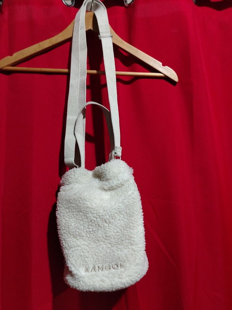 Kangol Sherpa bucket Bag (Category: Shoulder Bags) located in Bontoc. Submitted by tedanzthrift (Listing ID 1401131862, Image 2). Description: Kangol Sherpa bucket sling/shoulder bag.. Excellent condition.