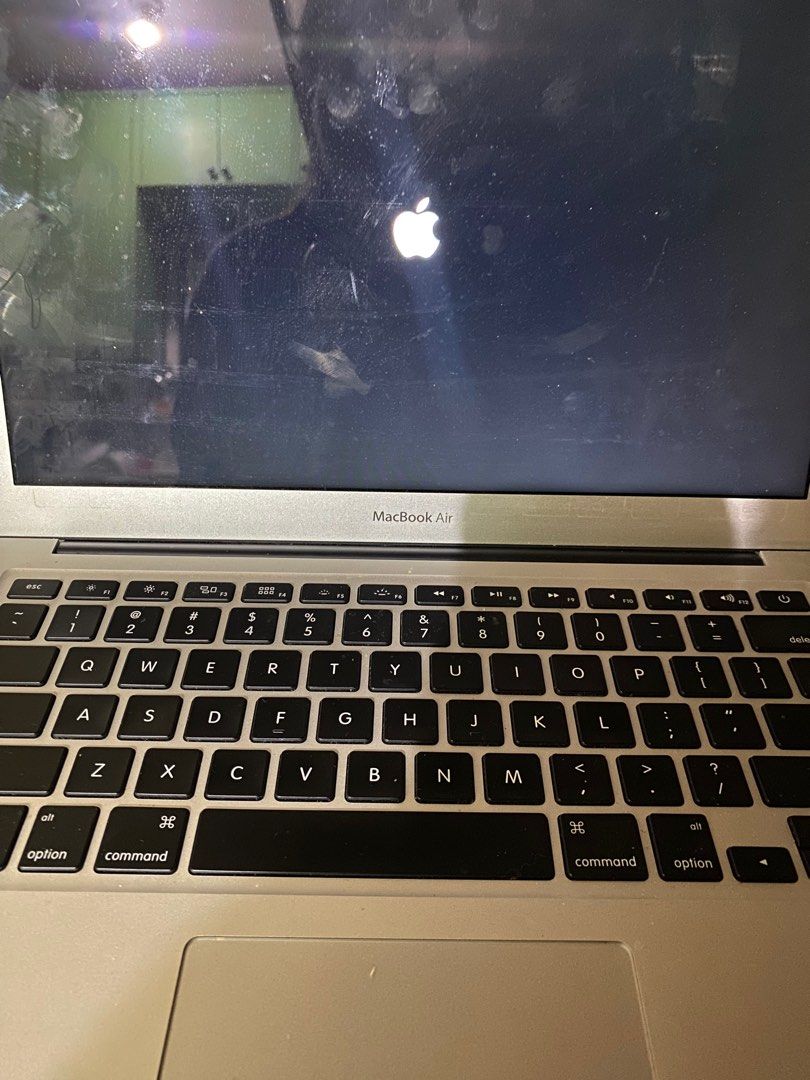 MACBOOK AIR 2017 (Category: Laptops & Notebooks) located in Makati City. Submitted by L2123 (Listing ID 1401082662, Image 3). Description: Selling my MacBook Air 2017. Comes with charger. RFS: the Wifi isn’t working anymore but you can purchase a dongle or have it fixed sa Greenhills for 3-5k. Negotiable. .