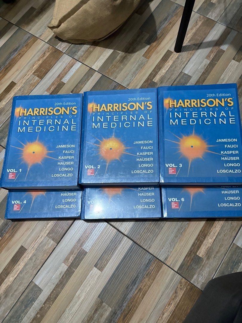 Med school books (Category: Textbooks) located in Quezon City. Submitted by vanirish (Listing ID 1400971839, Image 1). Description: Bates’ Guide to Physical Examination and History Taking (12th edition) - 500.