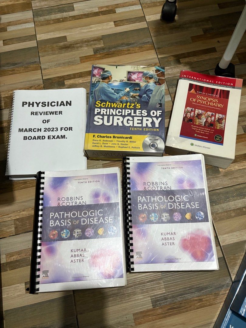Med school books (Category: Textbooks) located in Quezon City. Submitted by vanirish (Listing ID 1400971839, Image 2). Description: Bates’ Guide to Physical Examination and History Taking (12th edition) - 500.