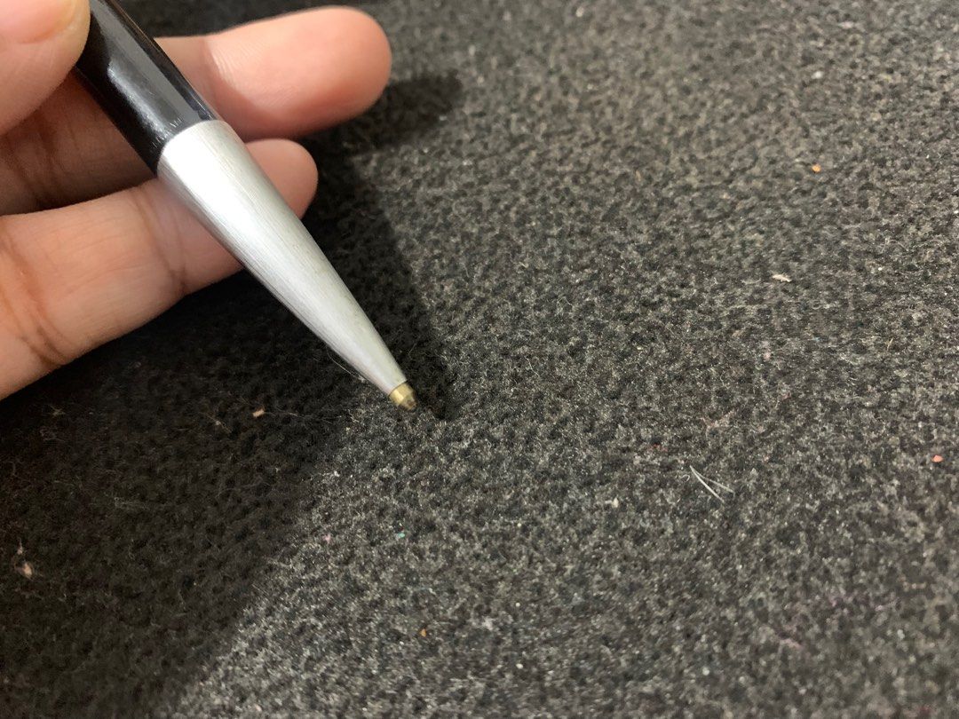 Montblanc Ballpoint Pen (Category: Stationery & School Supplies) located in Manila. Submitted by miah_collectiblesurplus (Listing ID 1400974558, Image 2). Description: 3,500 pesos Location: Valenzuela VINTAGE MONTBLANC Made in Germany .