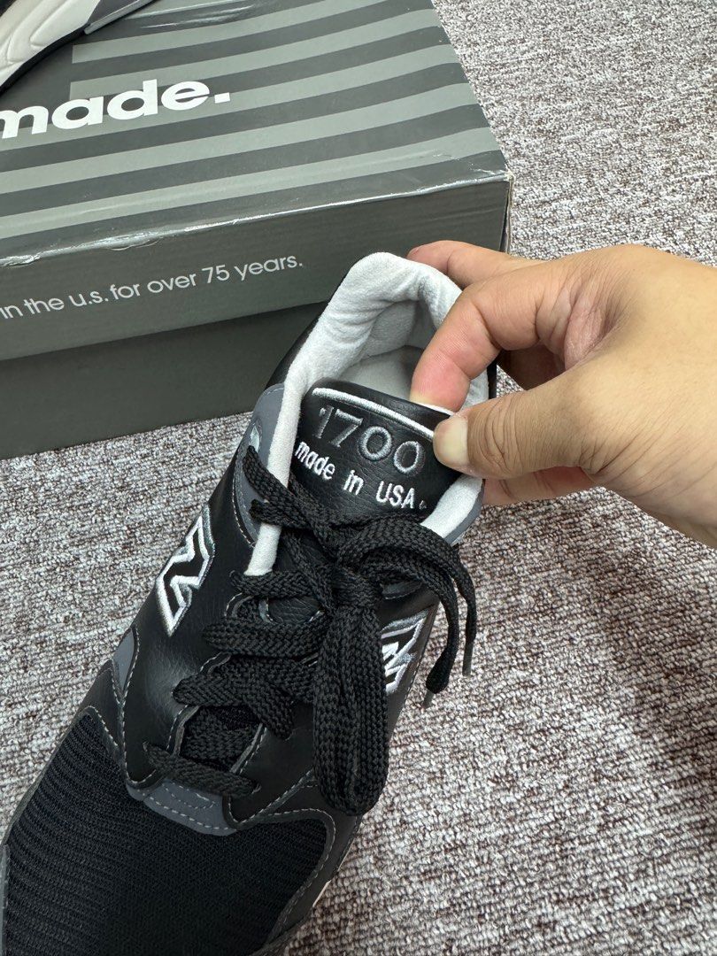 New Balance 1700BKJ 黑色運動鞋, 男裝, 鞋, 波鞋- Carousell