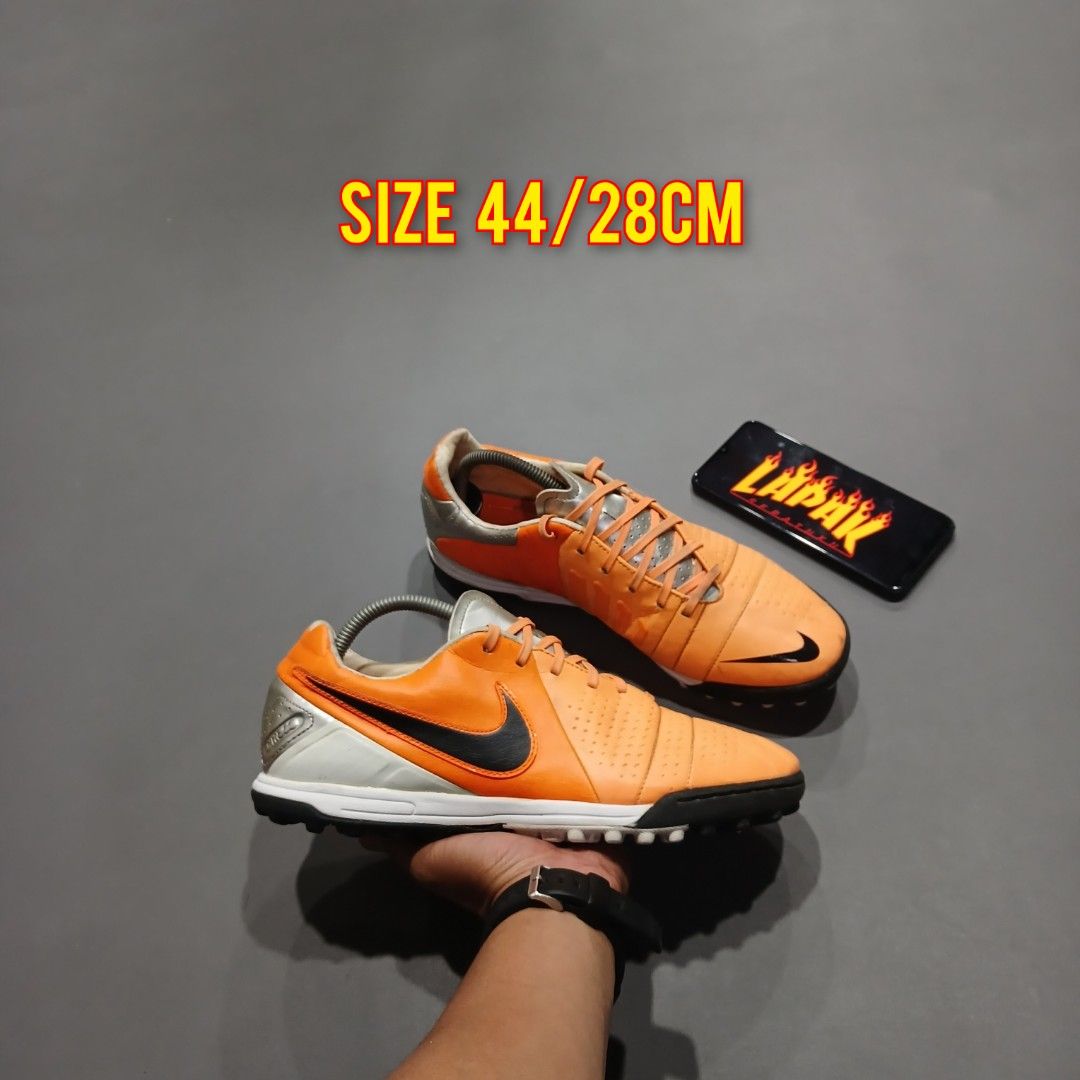 nike ctr360 futsal
