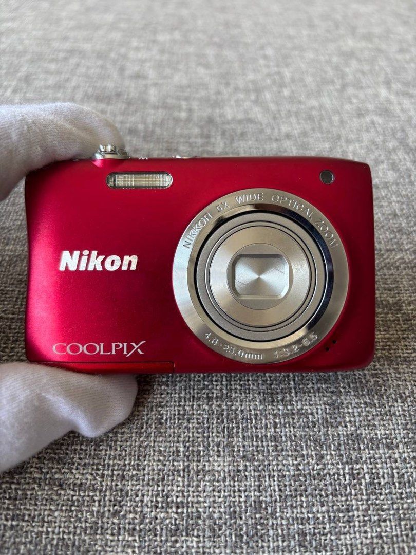 Nikon Coolpix S2900 red digital camera, Photography, Cameras on