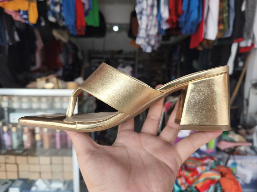 NINEWEST Gogo Sandal Block Heel (Category: Heels) located in Cavite. Submitted by hellosweetrepeat (Listing ID 1401018775, Image 3). Description: 📌 Authentic Nine West Block Heels Never been used. No box. Chat for offers and inquiries..