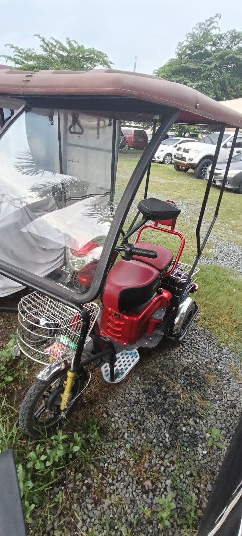 Nwow Ebike erv mini (Category: Motorbikes for Sale) located in Pasig City. Submitted by ani2684 (Listing ID 1400975561, Image 1). Description: Need cash.