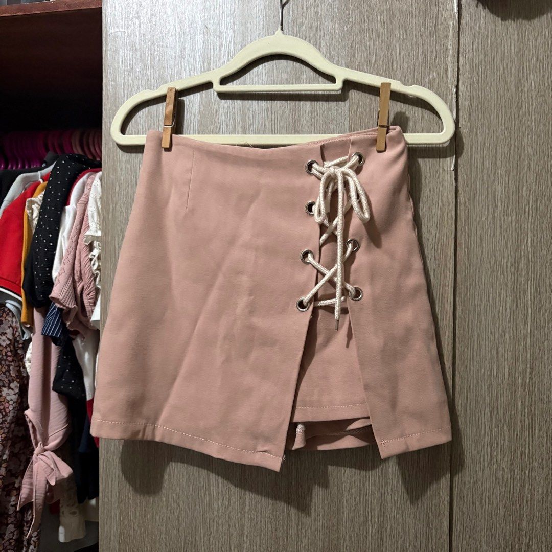 Pink Lace-Up Skort (Category: Skirts) located in Quezon City. Submitted by mikaaaaachu (Listing ID 1401060718, Image 2). Description: - Pink A-line skort - Soft, suede-like texture Fits size 24.