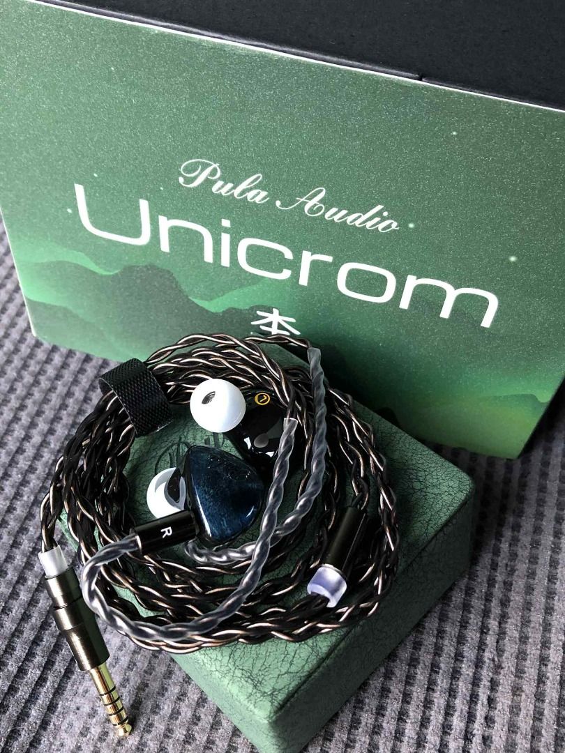 Pula Audio Unicrom iem (Category: Headphones & Headsets) located in Tagbilaran City. Submitted by iemworld (Listing ID 1401022926, Image 2). Description: Brandnew used only on my unboxing video.