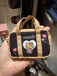 （分類：）位於 。 由 sakibabexd 提交（商品編號 1401085474，圖片 1）。簡介： 。