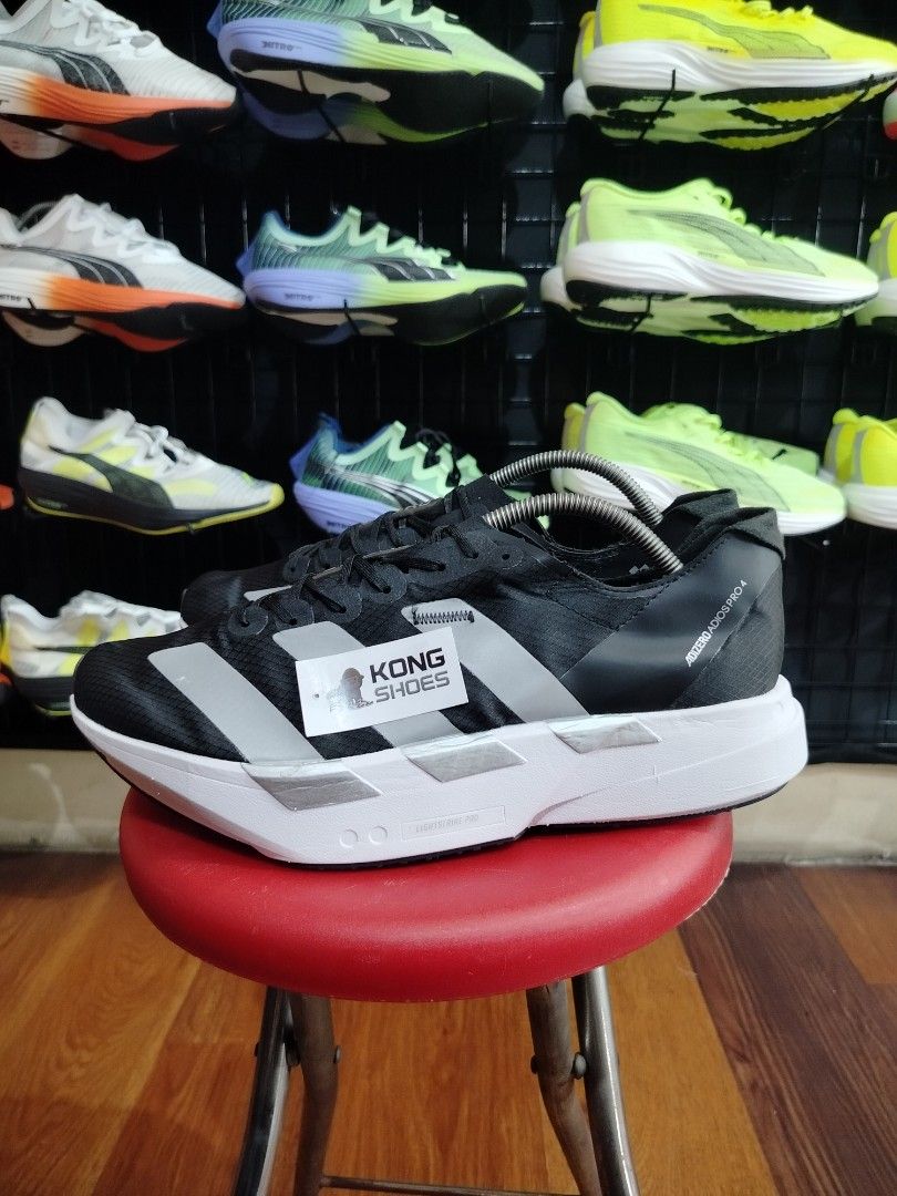 SEPATU ADIZERO ADIOS PRO BLACK