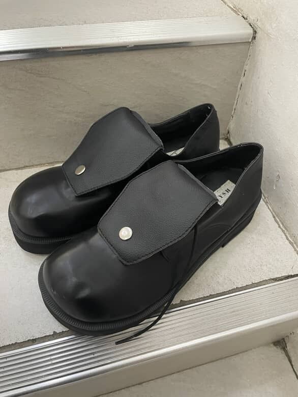 Showcasing works from the shop, accepting commissions (Category: Dress Shoes) located in Cagayan de Oro. Submitted by takehighground (Listing ID 1401138923, Image 2). Description: if you want custom and unique designs for your footwear, dm me for commissions. .