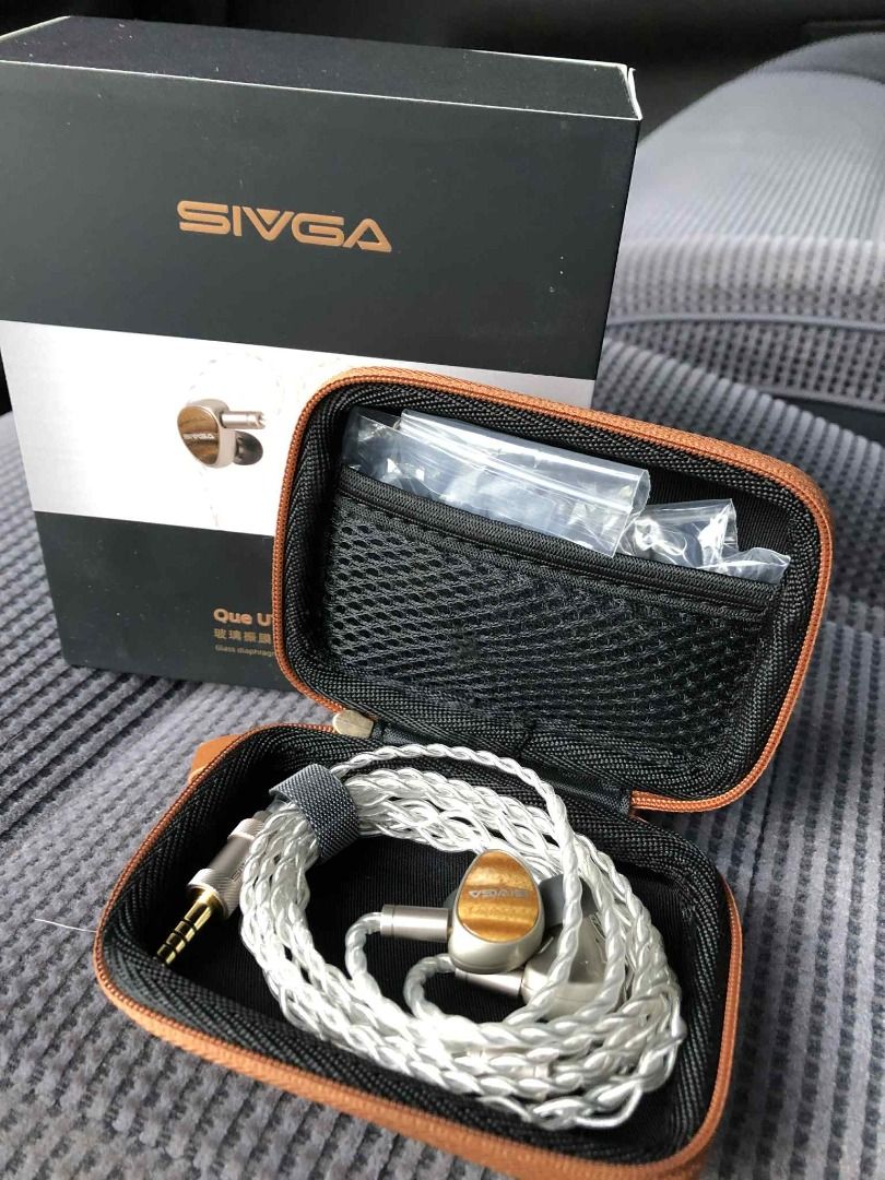 Sivga Que UTG iem (Category: Headphones & Headsets) located in Tagbilaran City. Submitted by iemworld (Listing ID 1401020187, Image 2). Description: Do your research ! Only used on my unboxing puposes only.