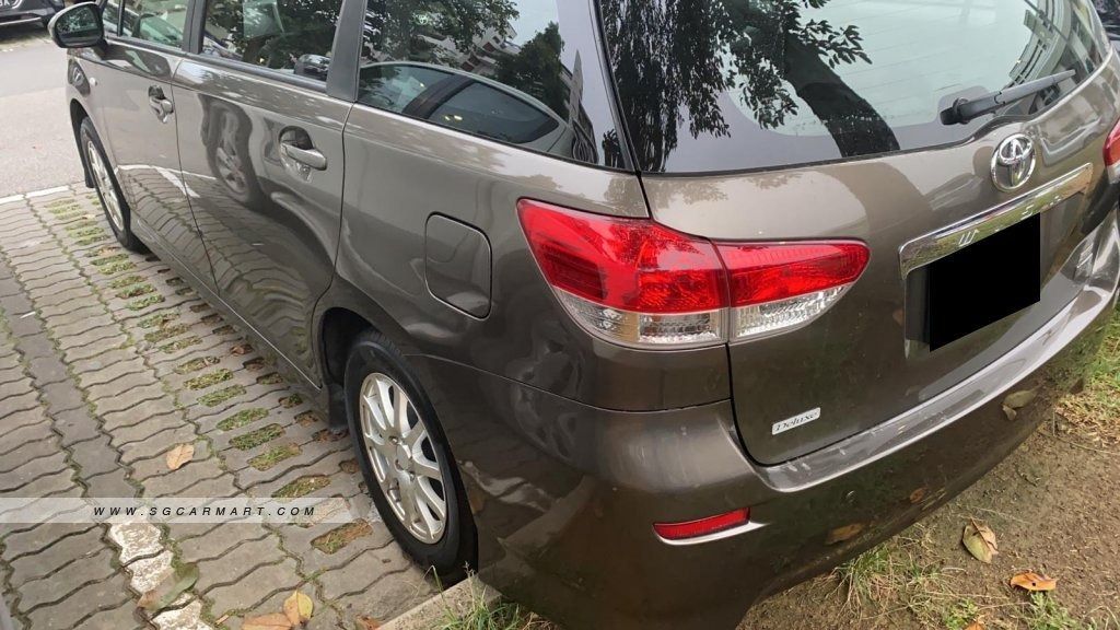 Toyota Wish 1.8 CVT Auto (Category: Used Cars) located in Singapore. Submitted by valuepicks (Listing ID 1401095717, Image 2). Description: 🚗 Toyota Wish | 2nd Owner | Low Depreciation ~$42/day | Well Maintained Well-maintained, smooth drive and reliable family 7-seater. Buy and drive — no major repairs needed. ✔️ 1.8L Dual VVT-i, 7-speed CVT ✔️ ~14km/L fuel efficient ✔️ Leather seats, infotainment (BT/nav) ✔️ Reverse cam/sensor + front/rear das