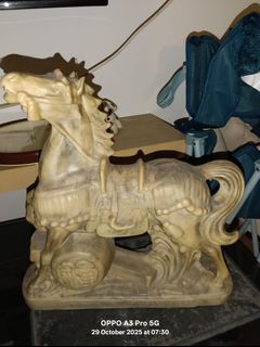 (Category: ) located in . Submitted by johnnyringo525 (Listing ID 1400976176, Image 1). Description: .