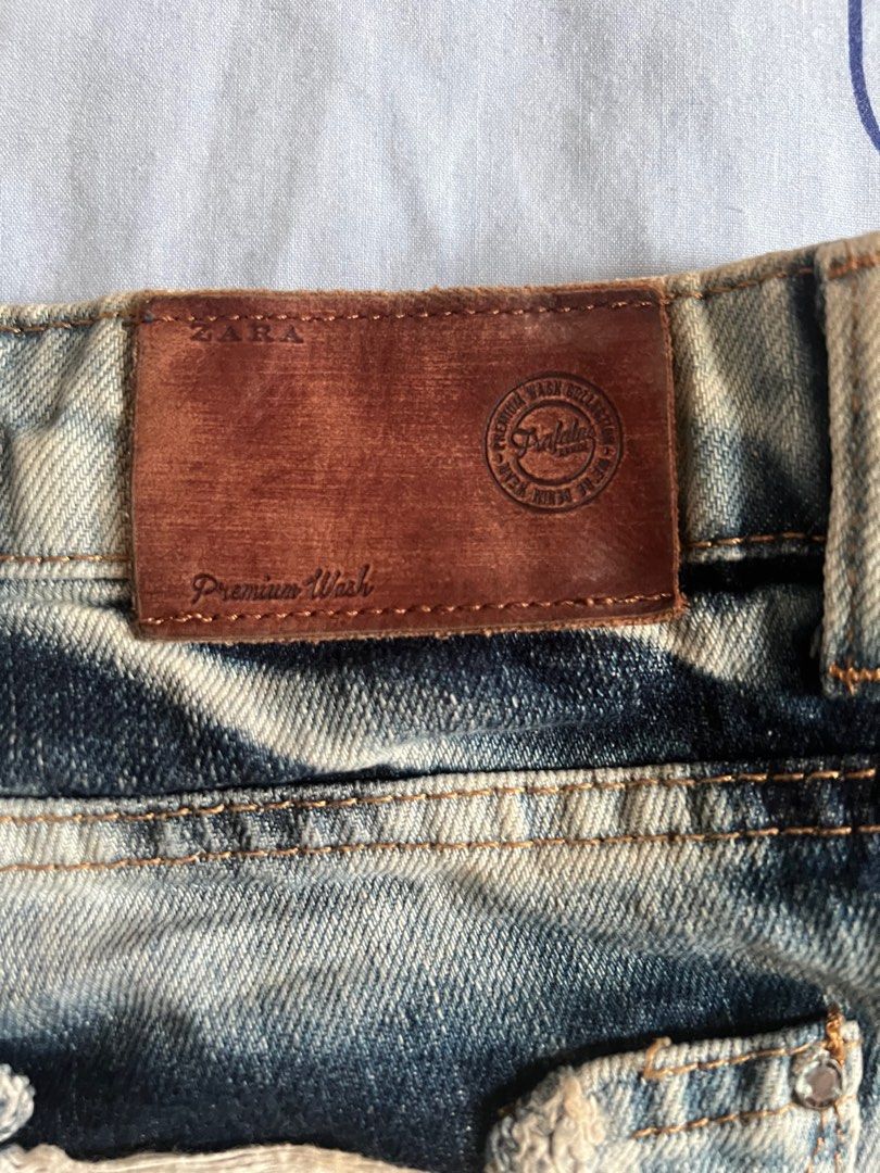Zara Trafaluc Denim Shorts (Category: Shorts) located in Cebu City. Submitted by minicooper88 (Listing ID 1401037067, Image 3). Description: .