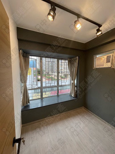 (For Sale) Tuen Mun Town Plaza Phase 2 🌟 2-bedroom unit 🌟 practical area 32764112982479490111