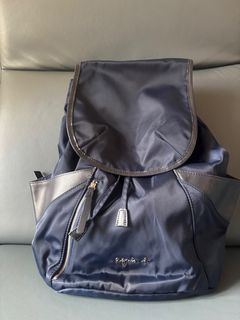 （分類：）位於 。 由 aksoutletd123 提交（商品編號 1393345100，圖片 1）。簡介： 。