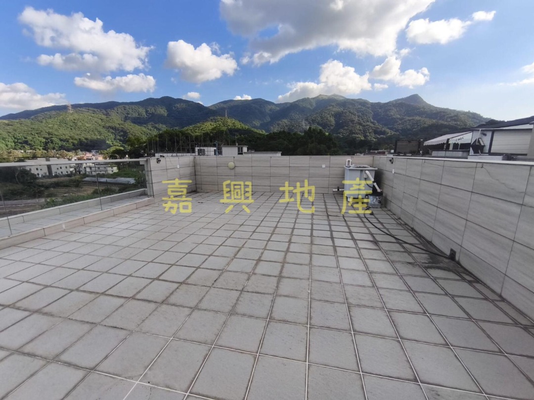 新樓齡, 開陽山景, 車泊樓下,林村3樓連天台64076972138242110