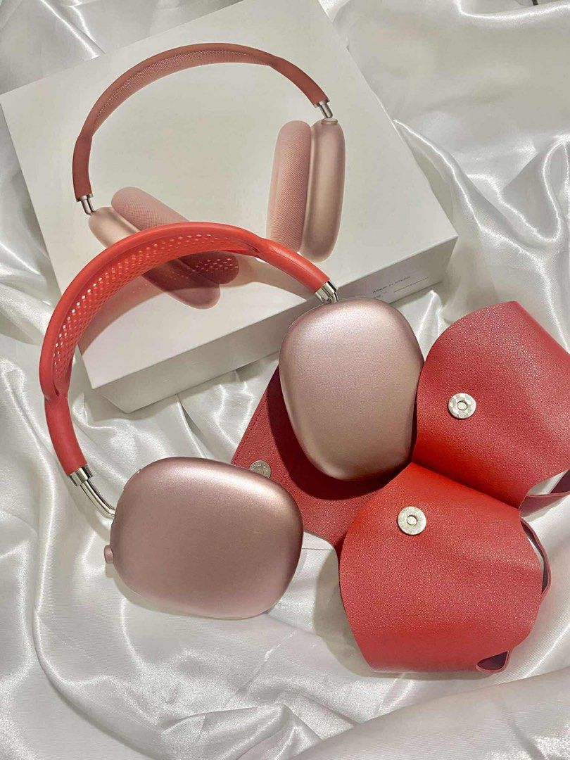 Airpods Max (Category: Headphones & Headsets) located in Manila. Submitted by icdkpi (Listing ID 1396240595, Image 3). Description: Airpods Max • 1:1 Copy • Complete Inclusion • Pm me for more deets .