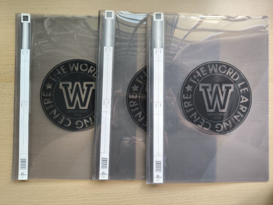Assorted files (Category: Stationery & School Supplies) located in Singapore. Submitted by yishisg (Listing ID 1396137910, Image 3). Description: $1 each, assorted files, like new condition Perfect for school or self use Meet up at Woodlands.