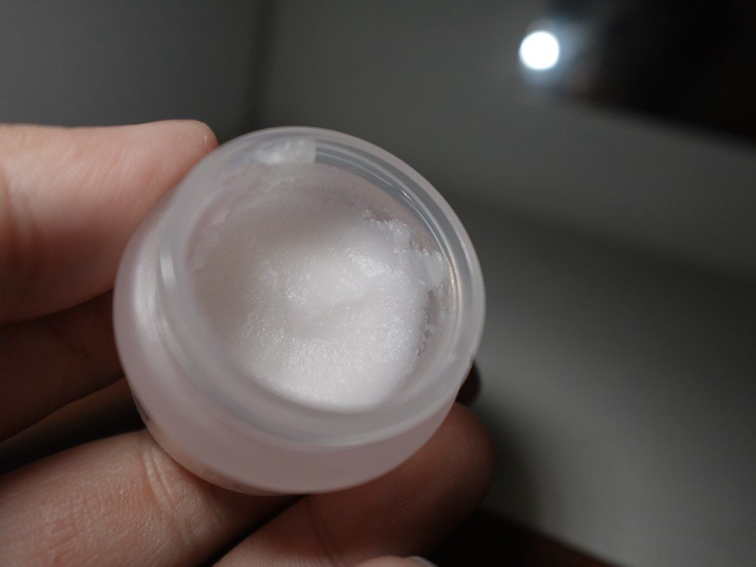 Banila Co Clean it Zero Pink Mini/Travel Size (Category: Face Care) located in Bacoor. Submitted by decluttergirlie2 (Listing ID 1396260927, Image 3). Description: used twice.