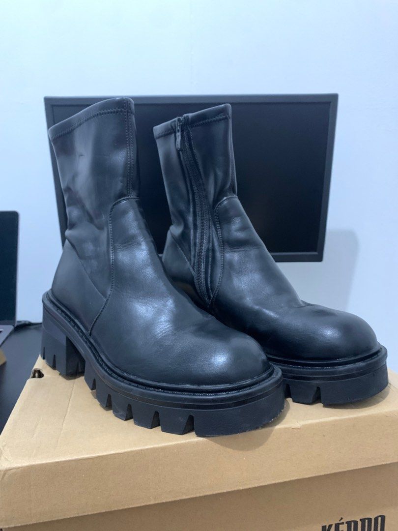 Black Ankle Boots (Category: Boots) located in Quezon City. Submitted by declutterwithm (Listing ID 1396254424, Image 2). Description: — Keddo ankle boots — bought in zalora — black — Size: 40 — Material: Faux leather — Features: Side zipper, chunky sole — Includes original box — negotiable! message me 😊.
