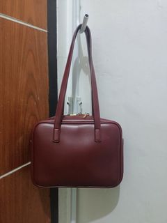 (Kategori: ) berada di . Dikirim oleh zelmir.studio (ID iklan 1396200364, Gambar 1). Deskripsi: .