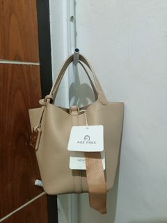 (Kategori: ) berada di . Dikirim oleh zelmir.studio (ID iklan 1396199088, Gambar 1). Deskripsi: .