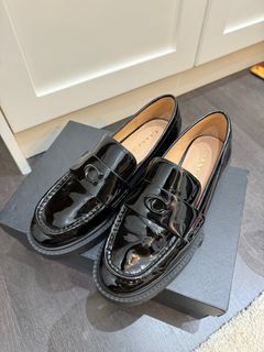(Category: ) located in . Submitted by mywardrobe2u (Listing ID 1396211899, Image 1). Description: .