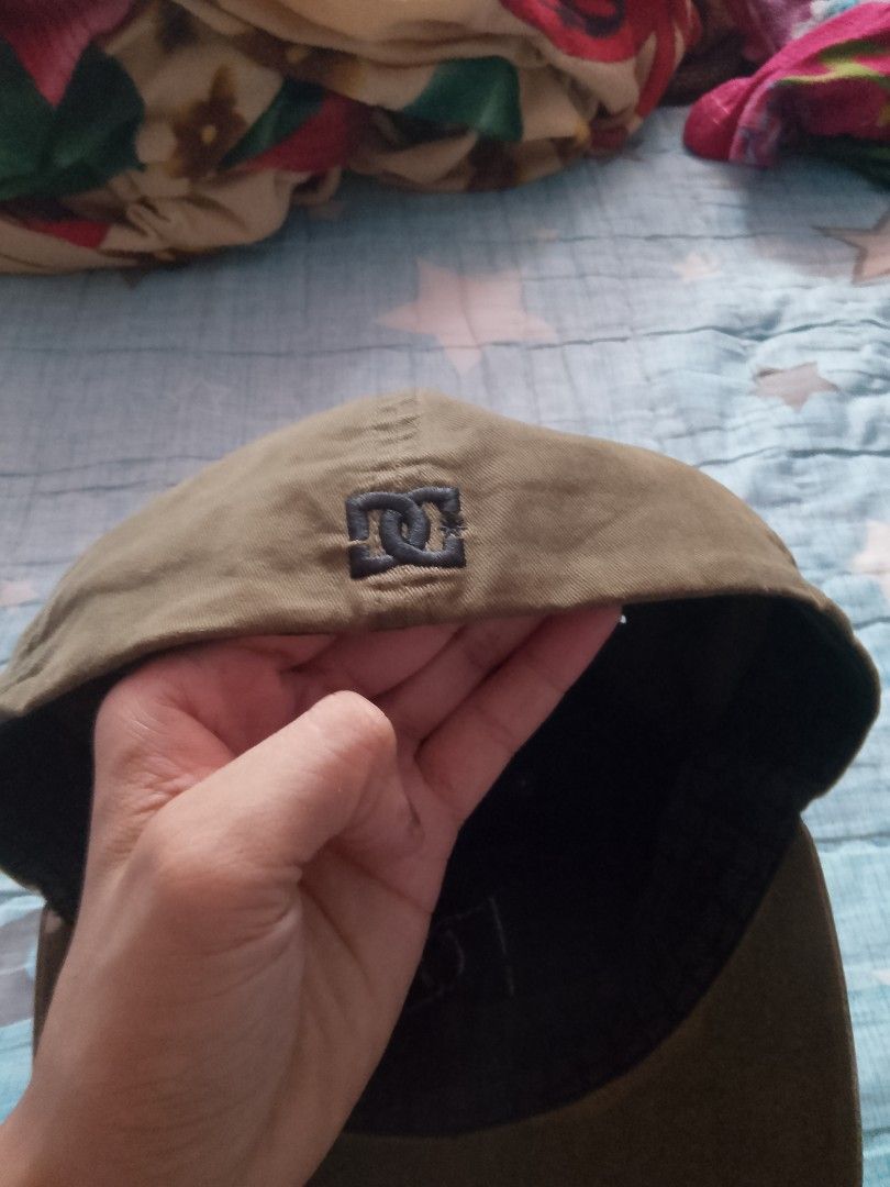 DC Shoes Close Cap (Category: Caps & Hats) located in Davao. Submitted by lentoythrift (Listing ID 1396193648, Image 2). Description: - DC Shoes cap - Olive green color - Size: L/XL - Features DC logo - Made in China - Perfect for skateboarding or casual wear.