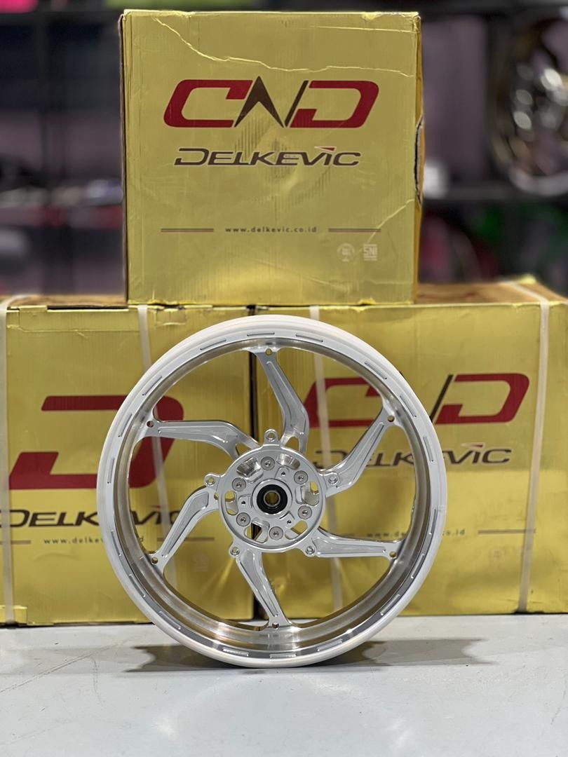 Delkevic Rims for Xmax, Nmax, Aerox, Motorcycles, Motorcycle ...