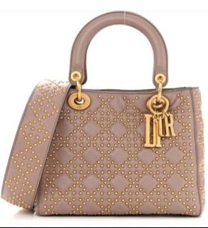 (Category: ) located in . Submitted by js_bag (Listing ID 1396251759, Image 1). Description: .
