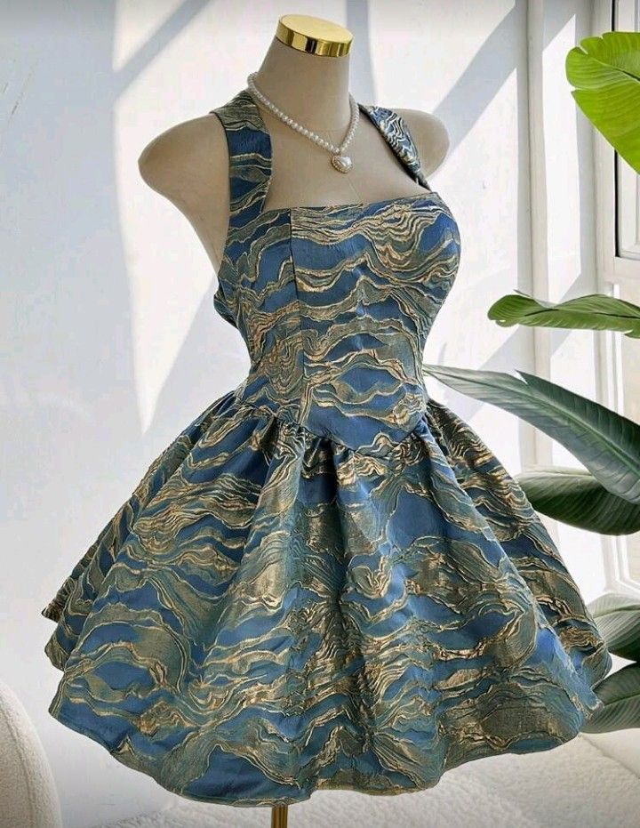 Elegant Jacquard Backless Halter Mini Dress (Category: Evening dresses & gowns) located in Manila. Submitted by yaomei_101 (Listing ID 1396261327, Image 3). Description: PRE-ORDER!! DM if interested. sizes: S/M/L/XL Loc: North Caloocan.