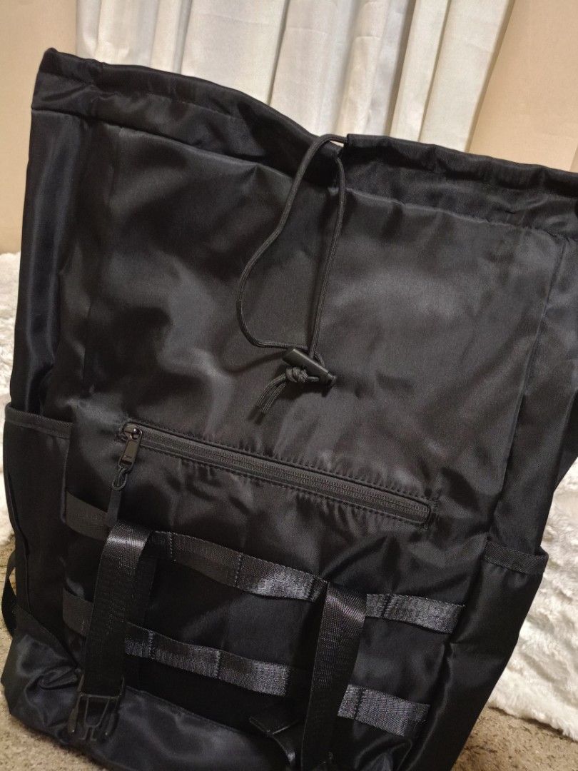 FOG Essentials Backpack (Category: Backpacks) located in Valenzuela. Submitted by One.Only.Nan (Listing ID 1396245108, Image 3). Description: Brandnew Water-repellent finish makes scratches and dirt less noticeable Size: H49cm x W31cm x gusset 15cm x handle length 19cm Pockets: 1 internal divider pocket, 2 external zippered pockets, open pockets on both sides MOP: GCASH AUB BPI VALENZUELA CITY LOC.